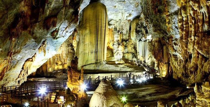 Tour Paradise Cave - Dark Cave