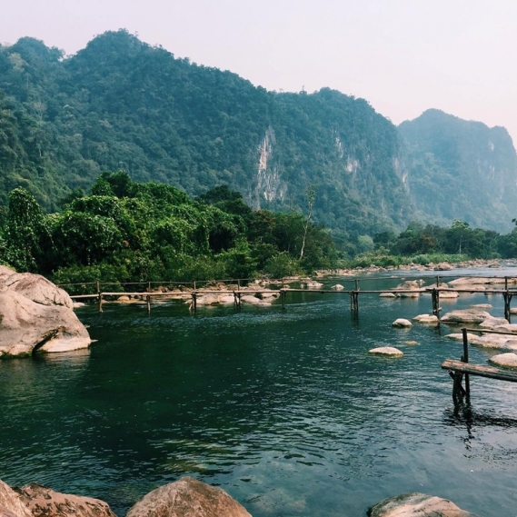 Tour Động Phong Nha - Suối Nước Moọc