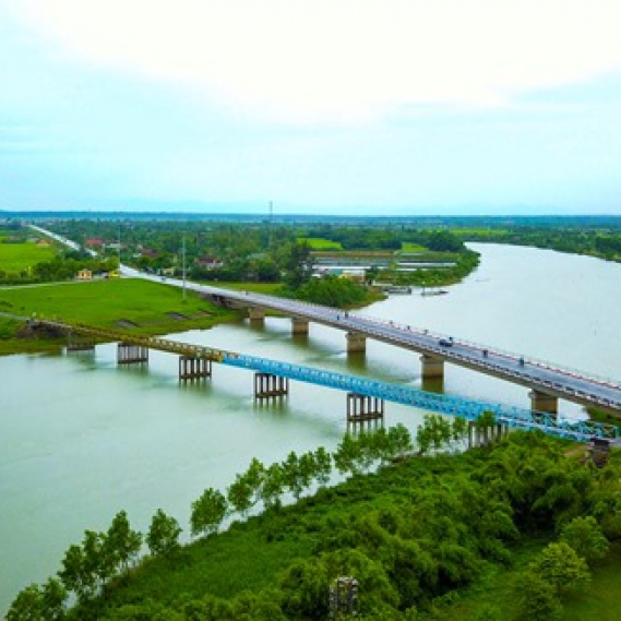 Tour Nghĩa trang Trường Sơn - Thành Cổ Quảng Trị - Cầu Hiền Lương - Địa đạo Vịnh Mốc