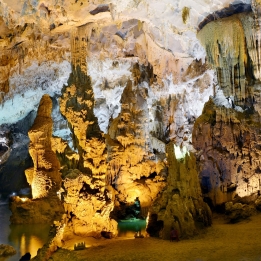 Đồng Hới - Động Phong Nha - Động Thiên Đường