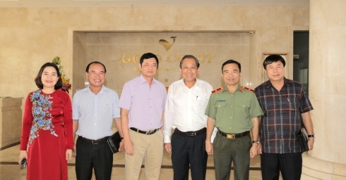 Gold-Coast-Hotel-Resort & Spa-Vinh-dự-đón-tiếp-phó-thủ-tướng-Trương- Hòa- Bình- trong- chuyến- công- tác- tạ-i Quảng- Bình.