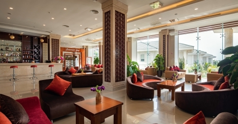 Lobby Bar