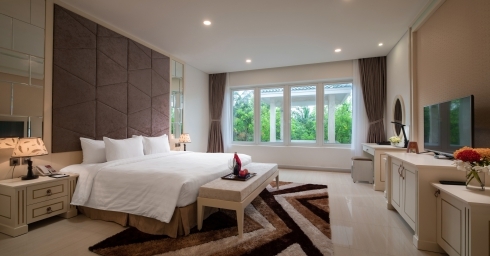 Beach Front Family Villa 