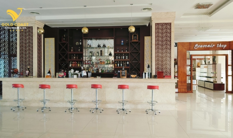 Lobby Bar