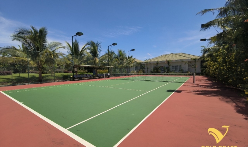 Sân tennis