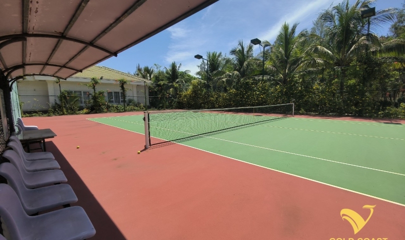 Sân tennis