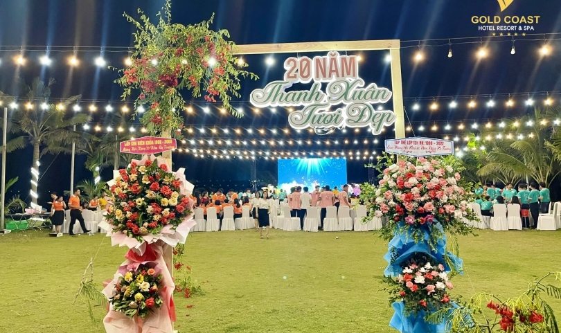 Họp lớp
