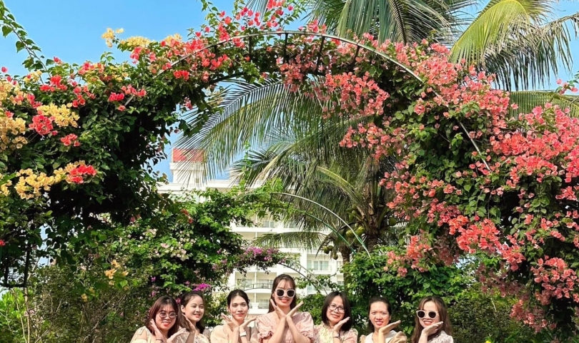 Check in - Sống ảo